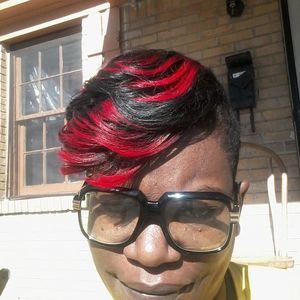 Meet your Posher, Evelyn